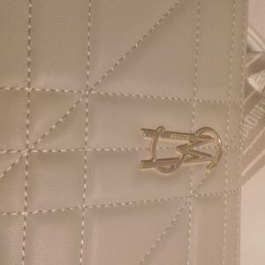 Elegant Cream Designer Women's Bag